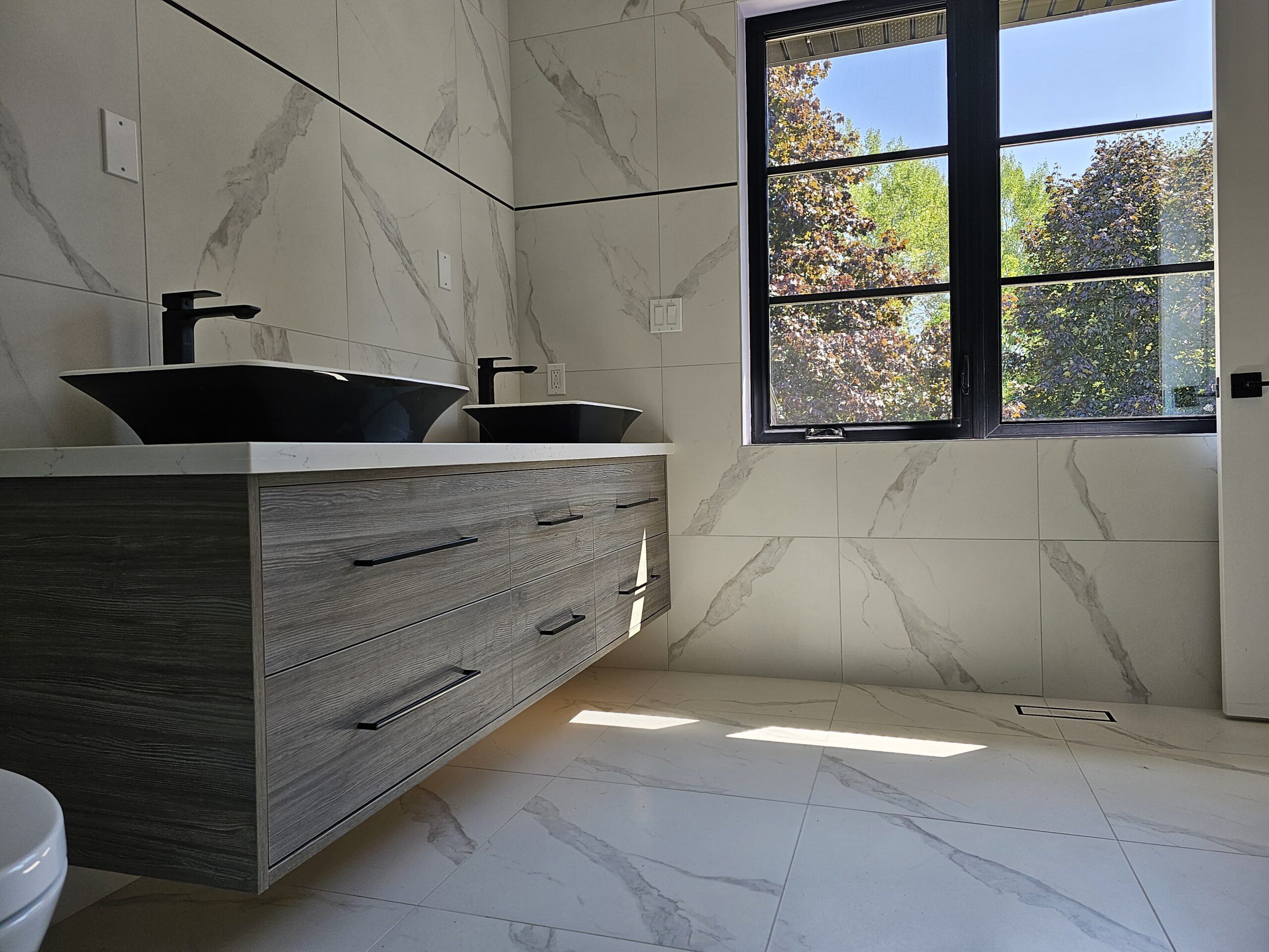 How to Choose the Right Bathroom Vanity for Your Space